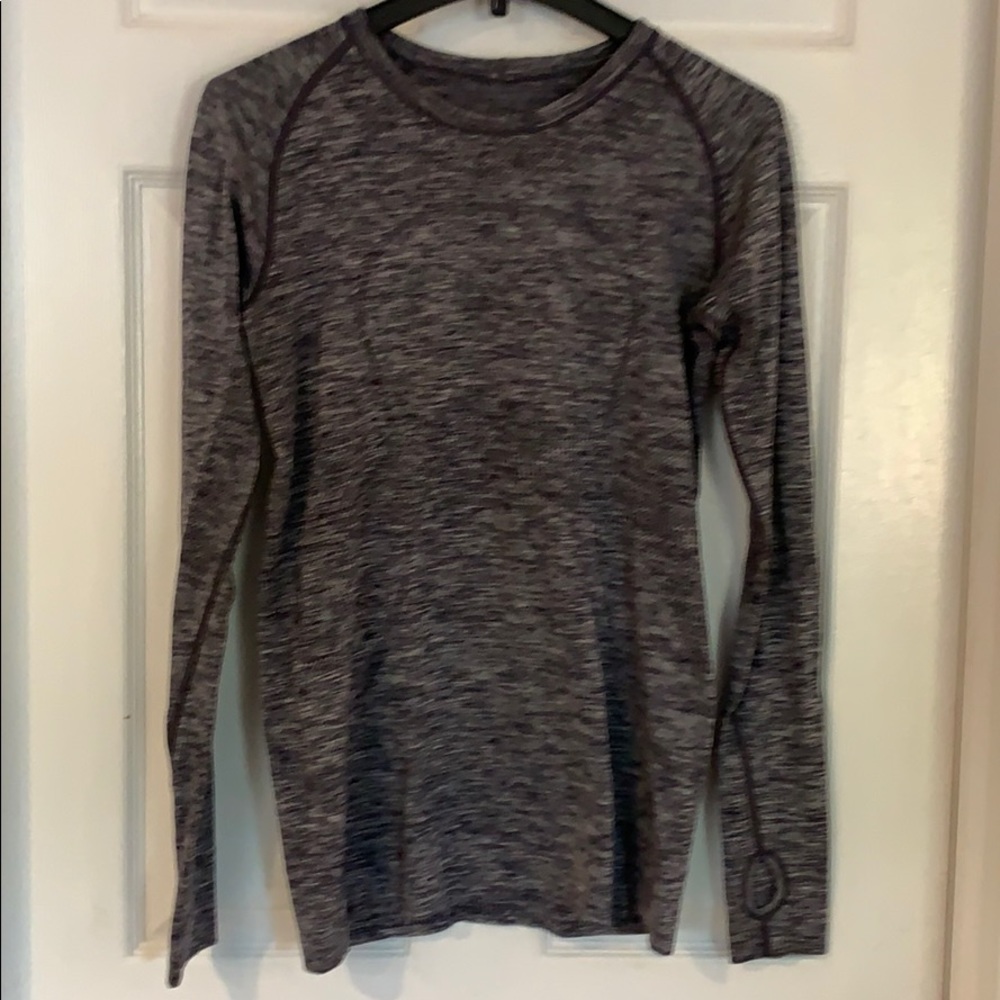 Lululemon size 8 swiftly.